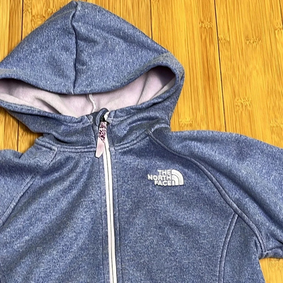 💰 The North Face Girl's Agave Hoodie Full Zip Jacket - Picture 3 of 14